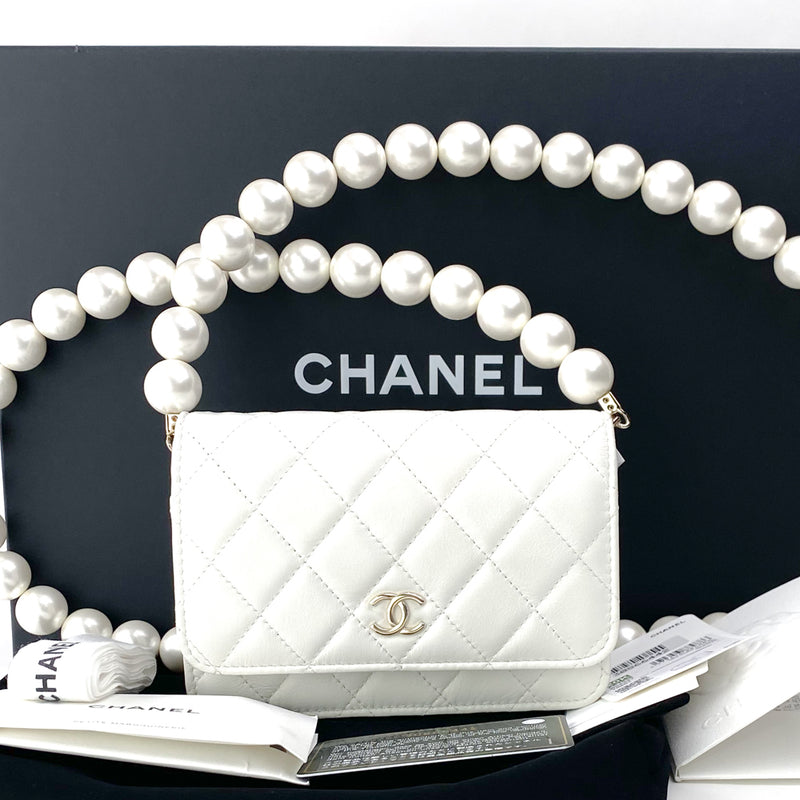 Chanel White Calfskin Quilted Leather Maxi Pearl Mini Wallet On Chain WOC Bag