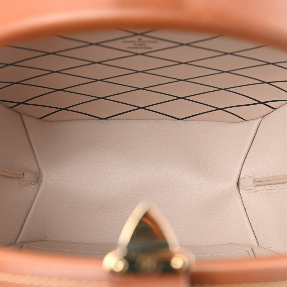 Louis Vuitton Boîte Chapeau Shoulder Bag Grace Coddington Edition in