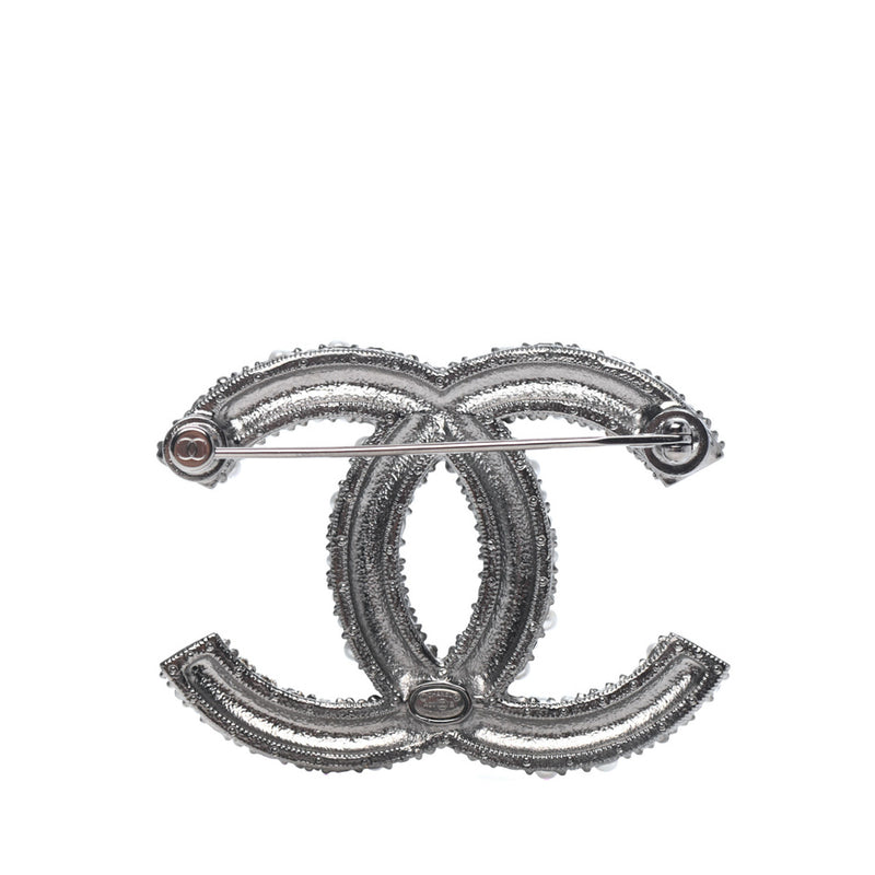 black chanel pin brooch
