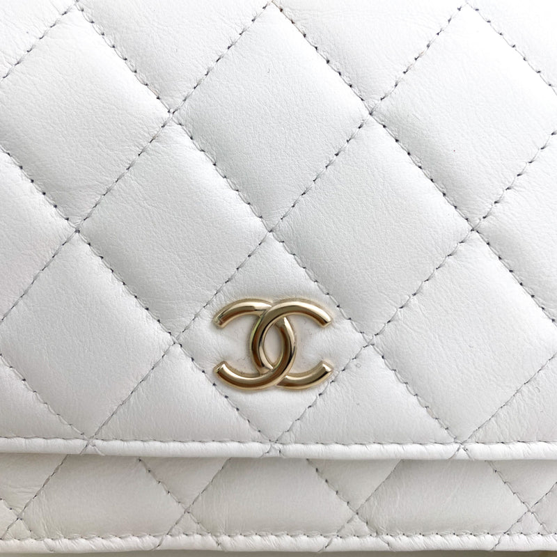 Chanel White Calfskin Quilted Leather Pearl Mini Wallet On Chain WOC Bag