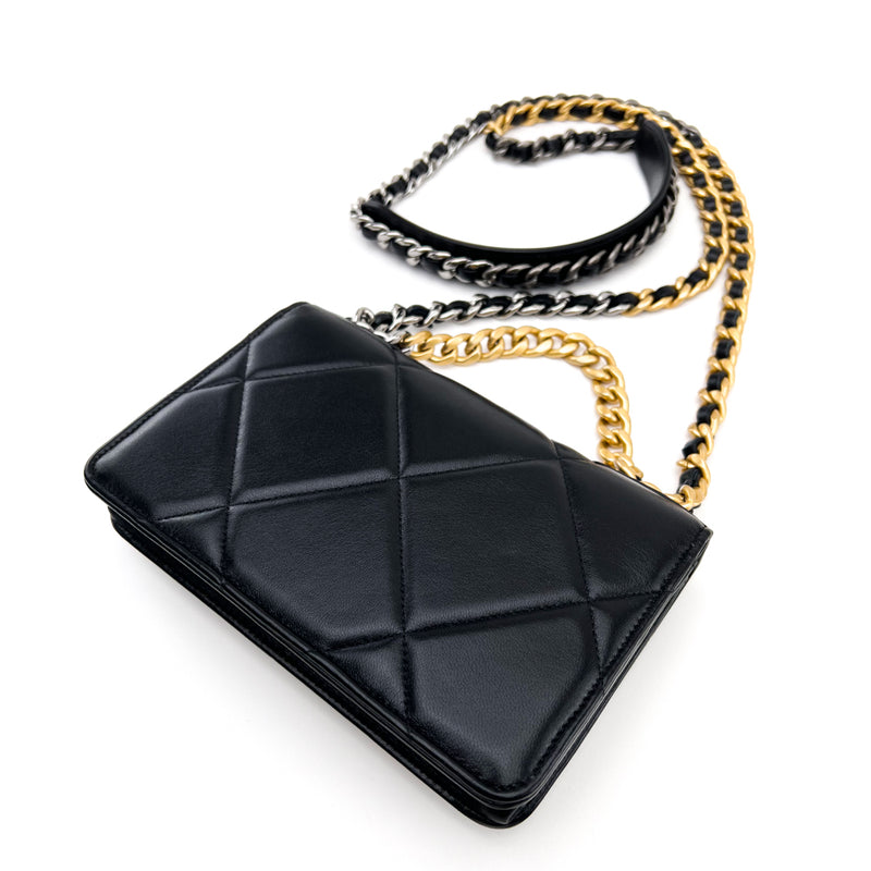 how much is chanel wallet on chain