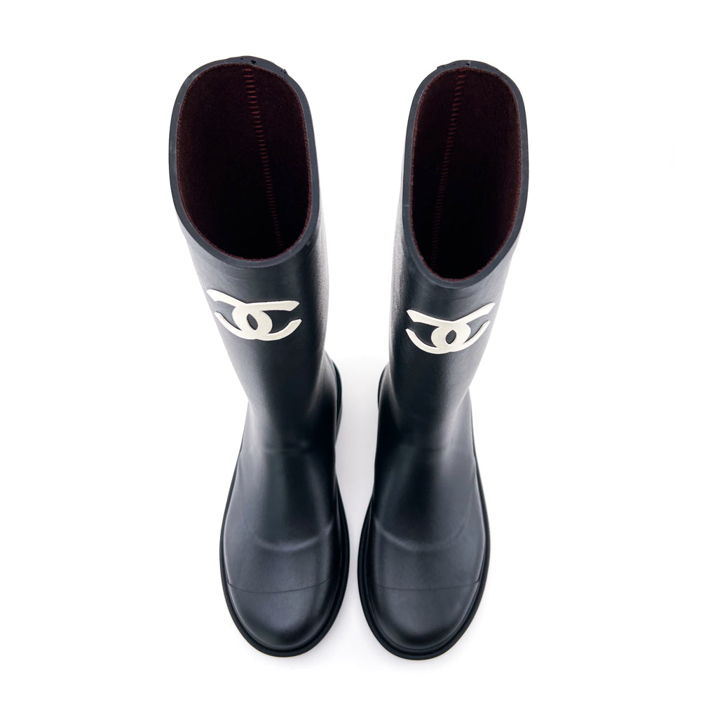 Chanel Black Caoutchouc CC Rain Boots 38