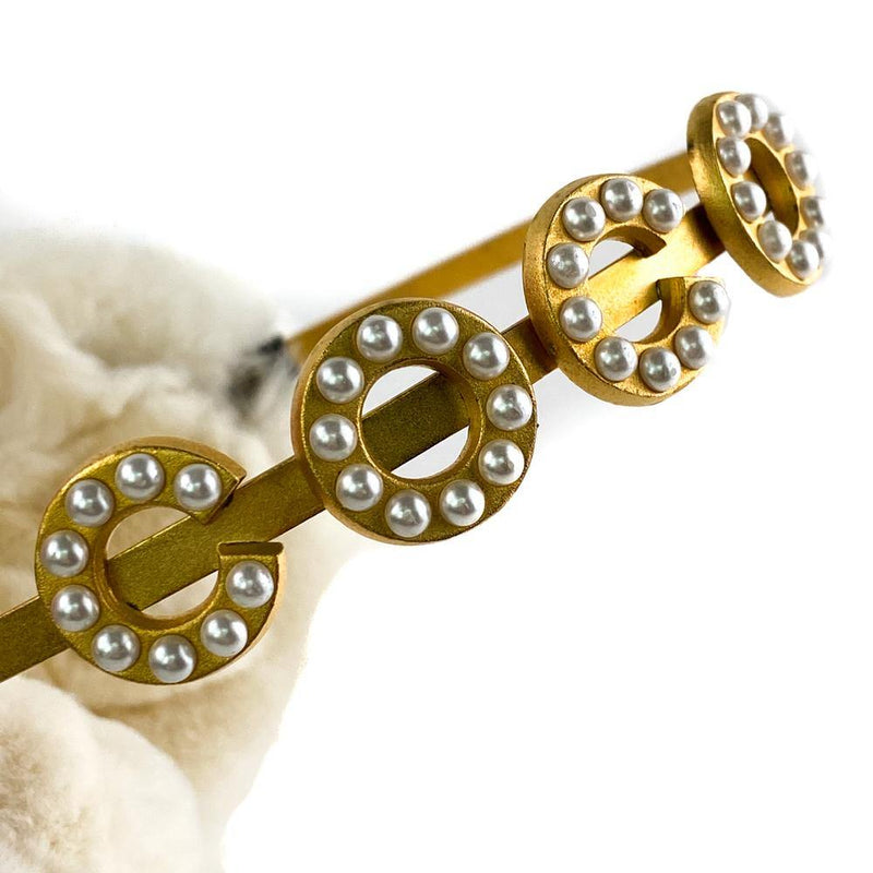 2019 S CHANEL CLASSIC GOLD SMALL CC LOGO PEARLS CRYSTALS BROOCH PIN