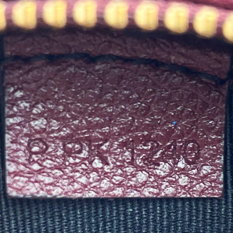Leather AirPods Chain Case Burgundy Red.