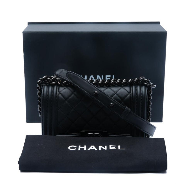 CHANEL, Bags, Classic Quilted Lambskin Absolutely Beautiful Like New With  Box