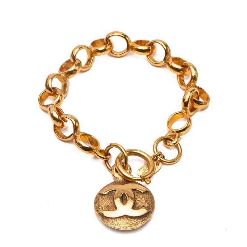 Chanel Gold CC Logo Round Medallion Chain Link Bracelet 29 Vintage