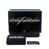 Chanel Black Chevron Quilted Lambskin Leather Medium Flap Bag AS1120 B01443 94305