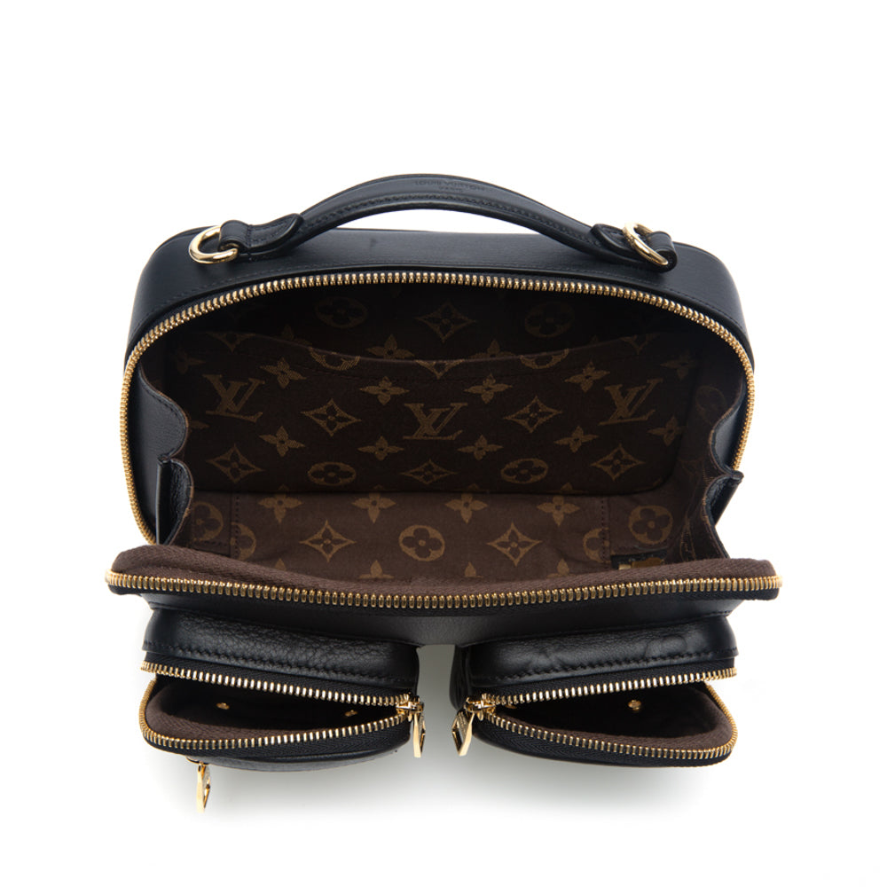 Shop Louis Vuitton Leather Clutches (N60450, N64612, M81745) by